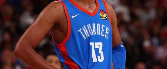 雷霆豪赌2换1，瞄准经验老将补强阵容，已成联盟最强战队