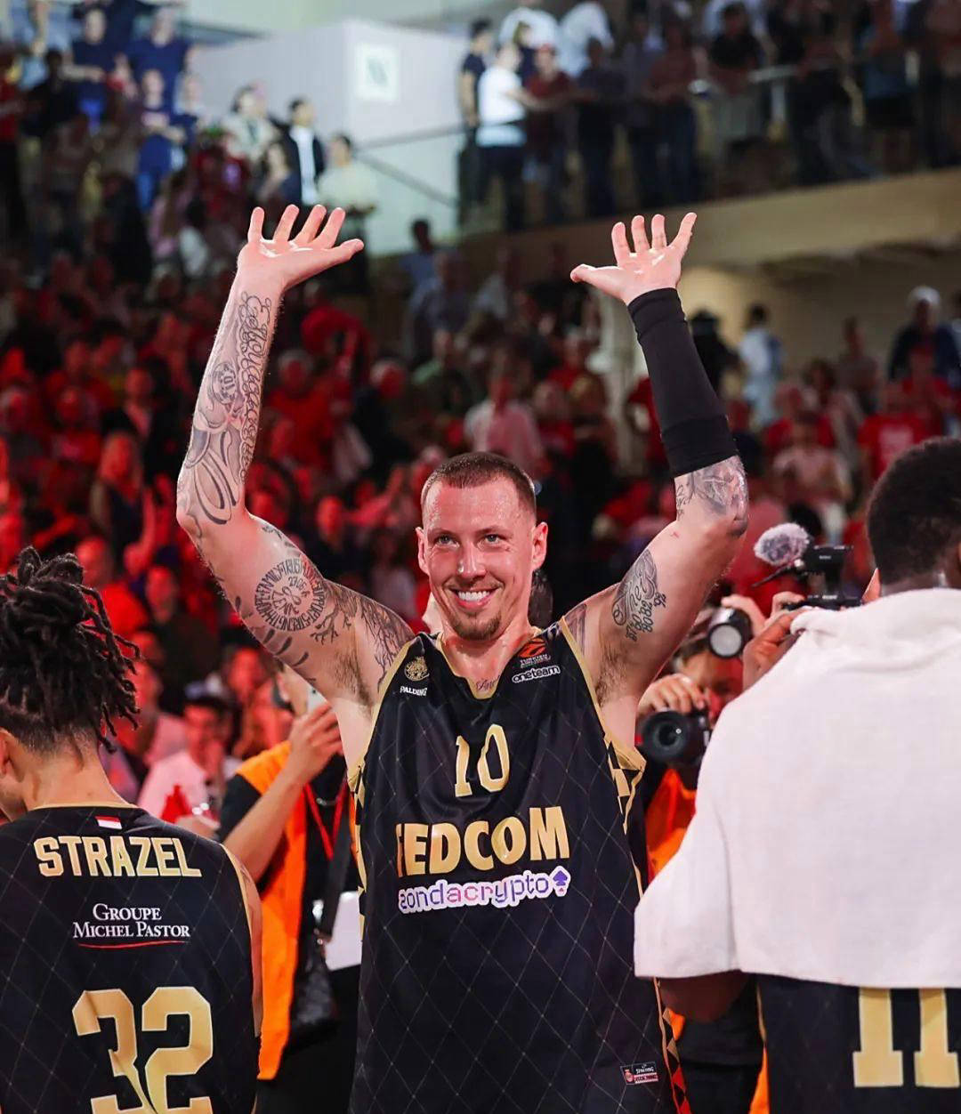 老将泰斯离开NBA,回归欧洲联赛