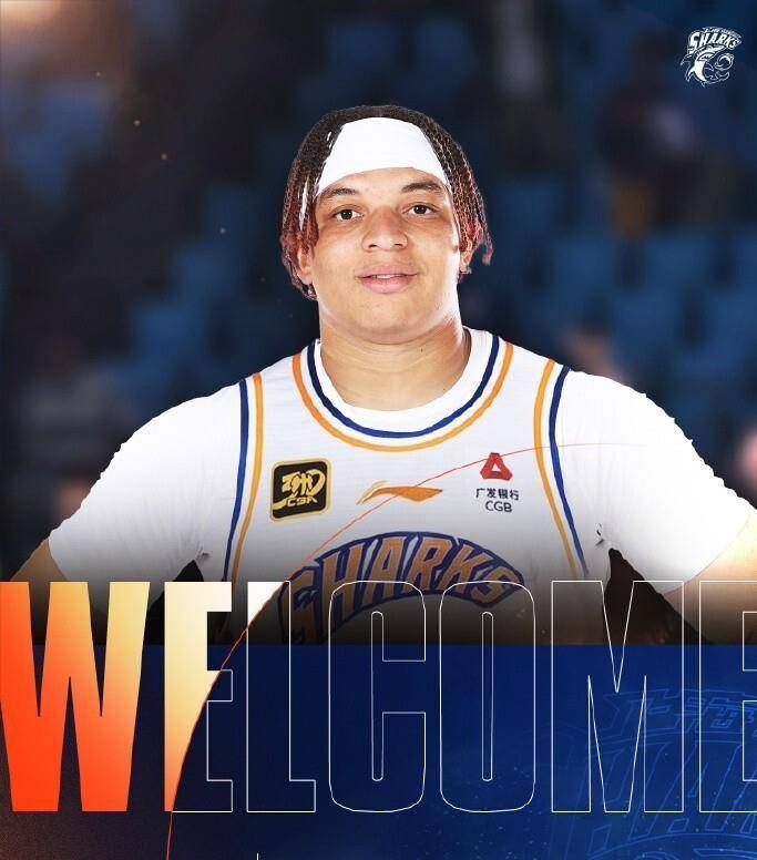 上海(hǎi)男(nán)篮宣布張(zhāng)镇麟加入:富豪战隊(duì)新赛季能否再争冠?