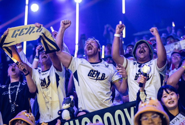 Chovy接(jiē)班LOL第一人！连夺两座国际赛冠(guān)军，加冕世(shì)界第一中單(dān)