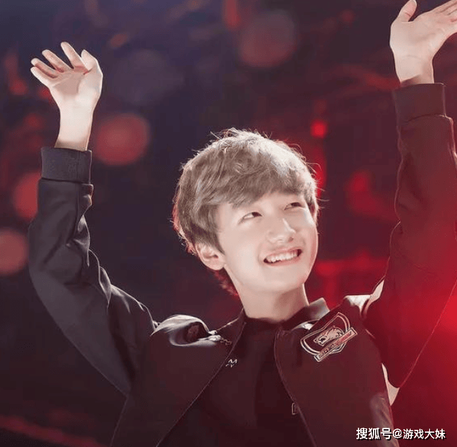 LOL社区发起投票,有史以来谁最被低估(gū)?前十名里只有一(yī)位(wèi)LPL选手