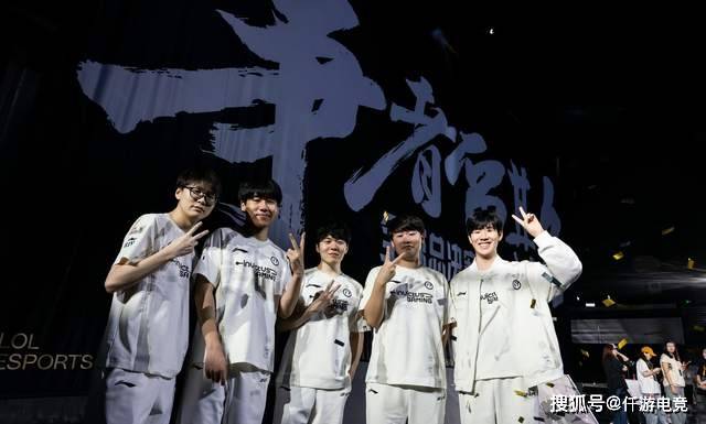 LPL历史“最耻辱”一号种子诞生!TheShy和Rookie成功续约IG!