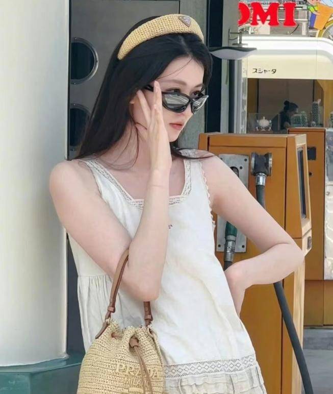 天呐!乔欣這(zhè)波操作太秀(xiù)了(le),500亿豪(háo)门?秘密結(jié)婚(hūn)?這(zhè)是要上天!