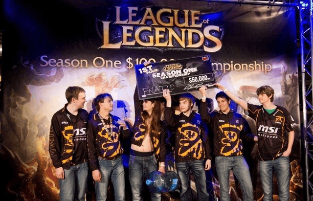 又一老牌(pái)豪门欲(yù)退(tuì)出(chū)電(diàn)竞？曾奪(duó)LOL世(shì)界冠军，出(chū)售俱(jù)樂(lè)部(bù)卖天(tiān)价！